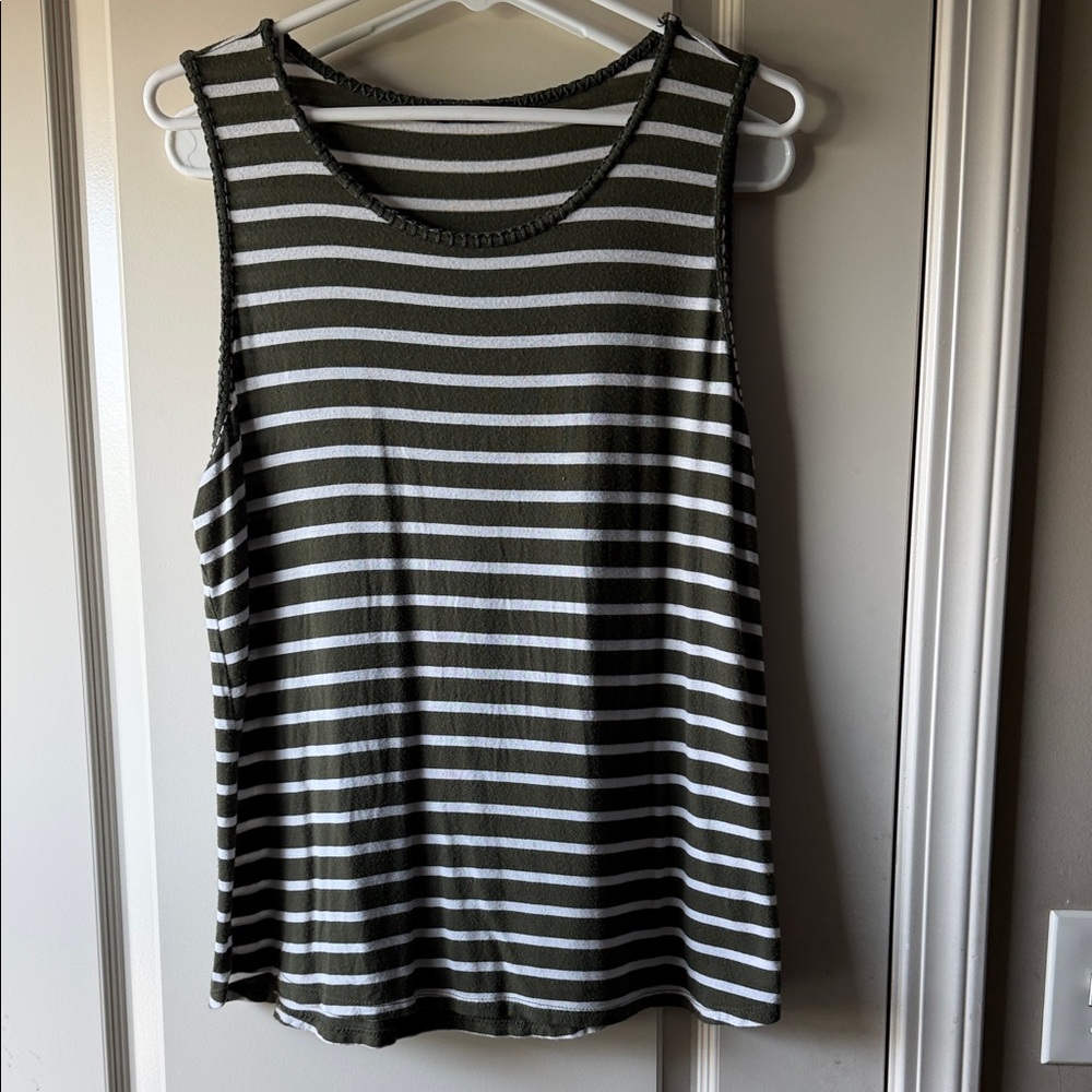 Striped Olive and White Sleeveless Tank Top
Size Large